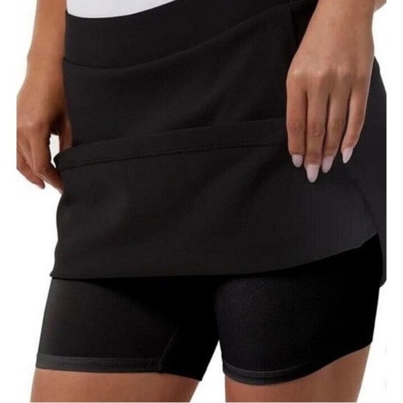32 Degrees Cool Classic Black Women's Skirt, size XL - Picture 2 of 9